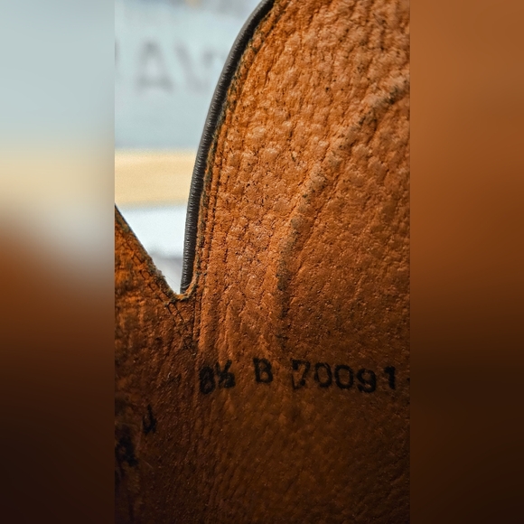 SOLD-Lucchese Women's Brown 8.5 Western Boots - Picture 5 of 11